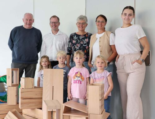 Neue Hohlbausteine für die Kinder der Kita Ahornweg